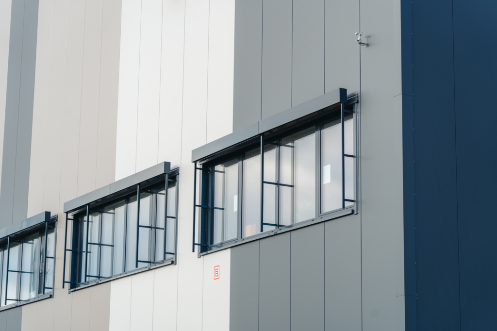 Horizontal--Webgapge